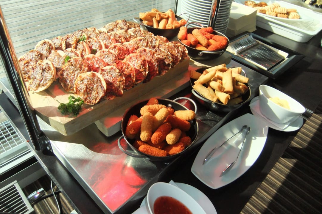 Lounge 17-19 Uhr Mövenpick Hotel Amsterdam City Centre