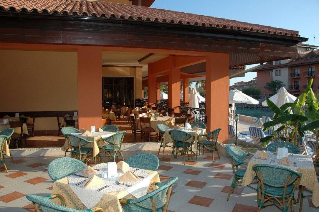 Restaurantbereich Club Grand Aqua