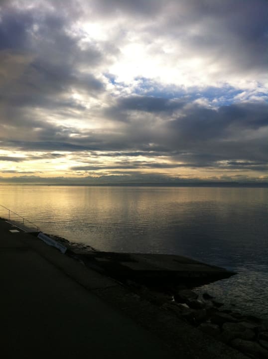 Blick über den Bodensee Seehotel Off