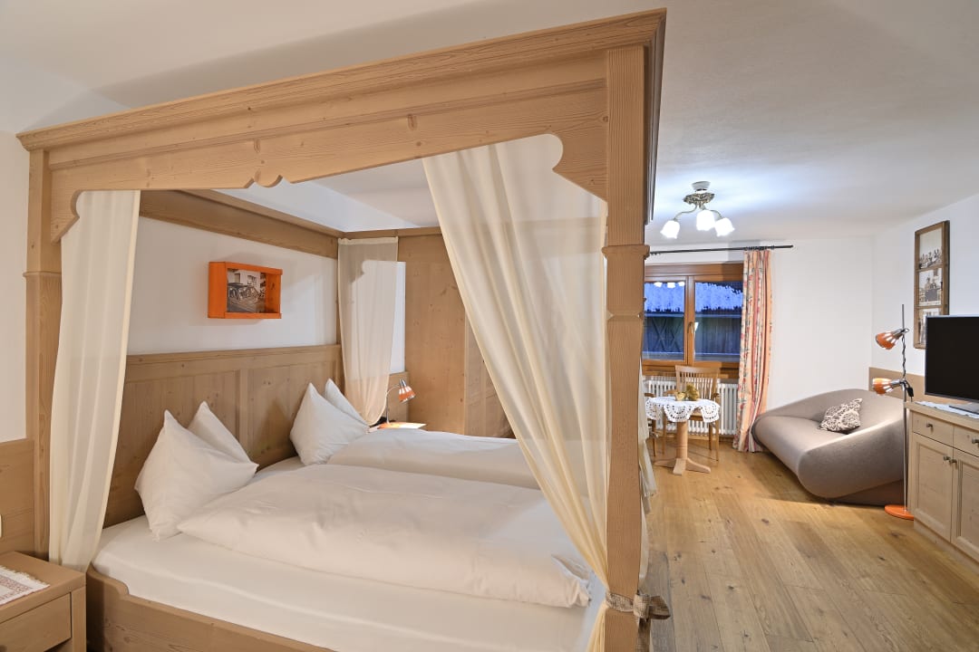 Zimmer Hotel Monte Paraccia