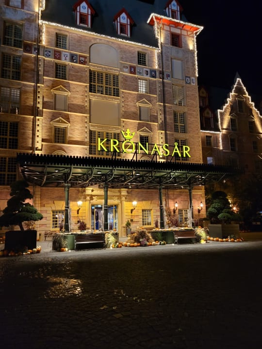 Außenansicht Hotel Kronasar - The Museum Hotel