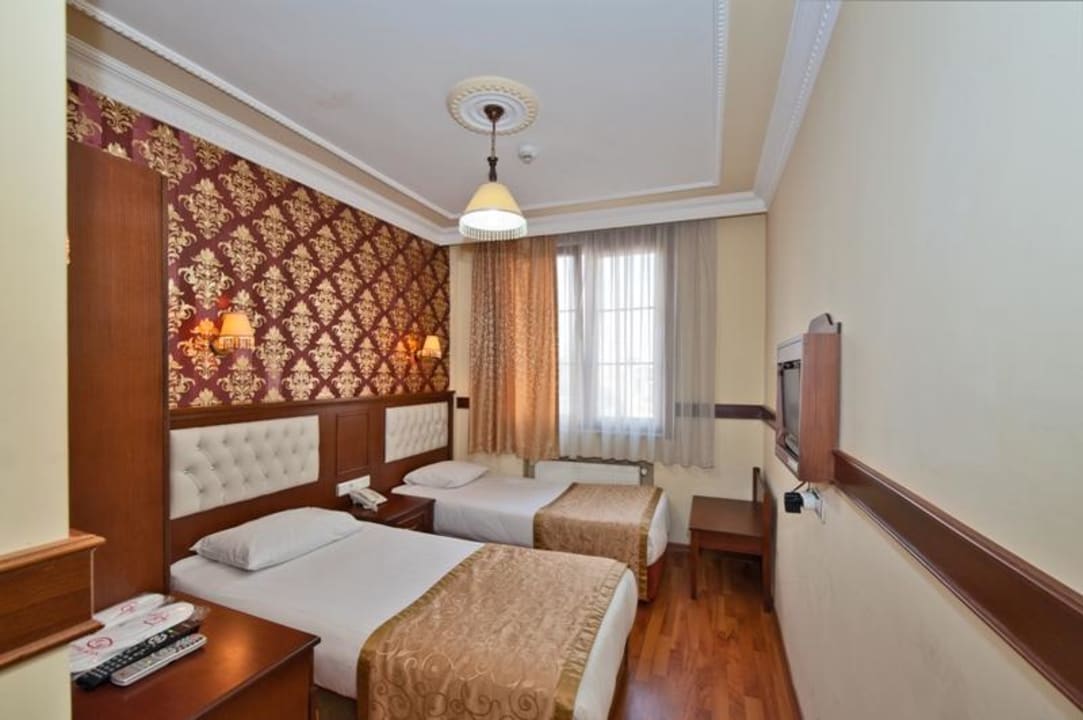 Single-twin room Hotel Agan