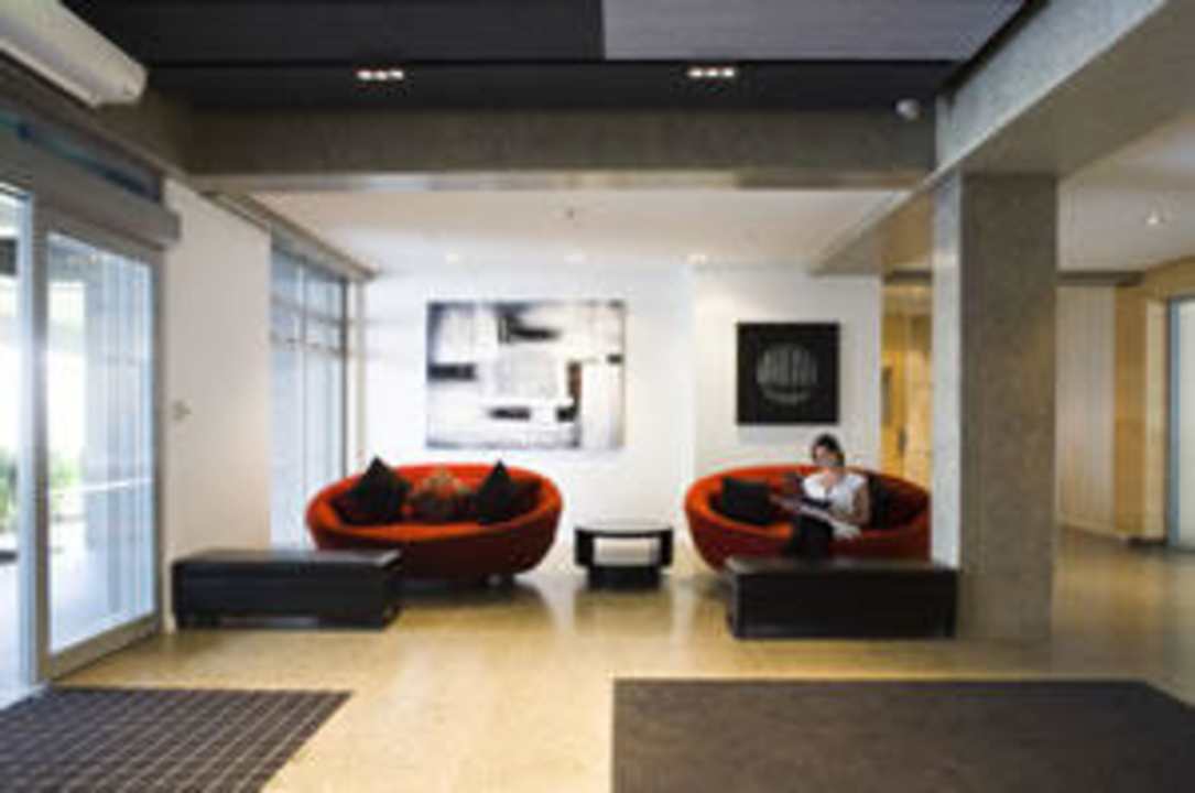 Hotel lobby Aparthotel Stadium Waldorf