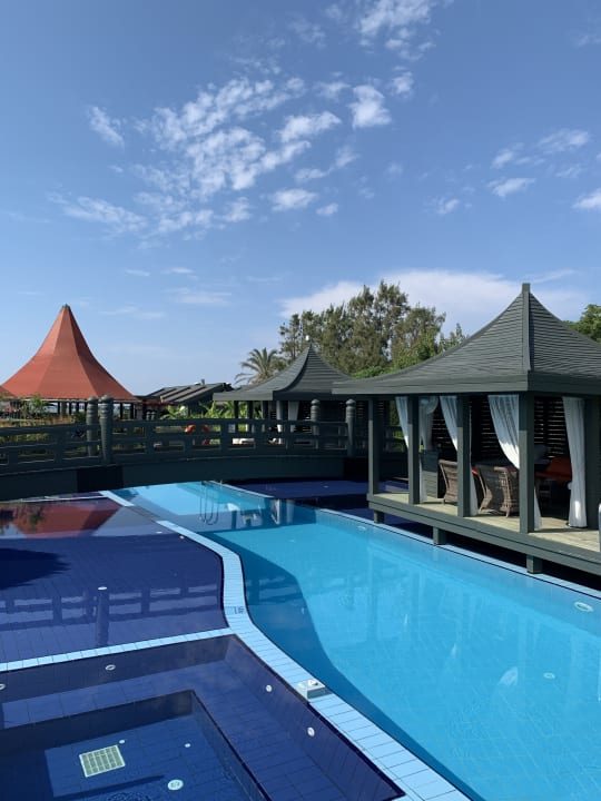 Pool Limak Lara Deluxe Hotel & Resort