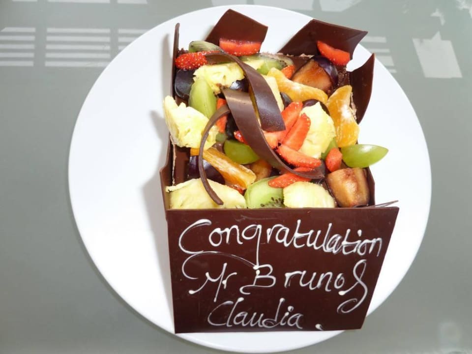 Torte für unser Zimmer LUX* Grand Gaube Resort & Villas