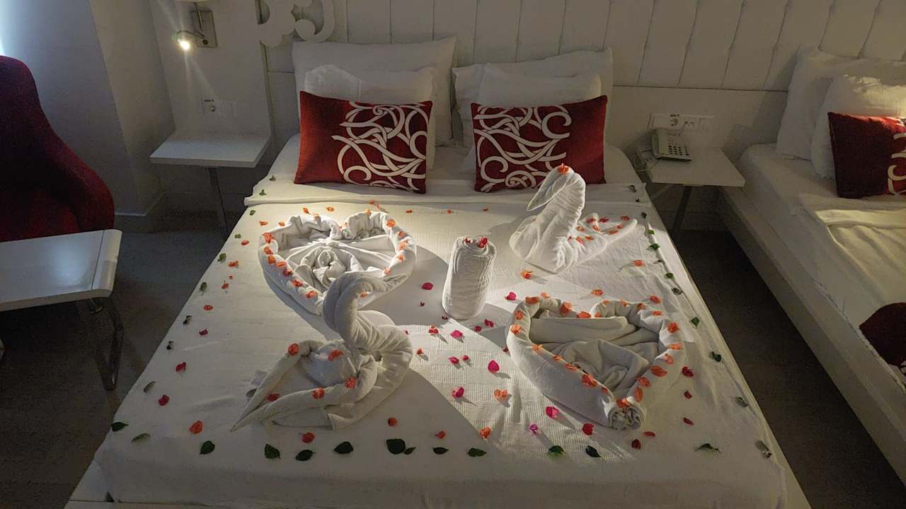 Zimmer Laguna Beach Alya Resort & Spa Hotel