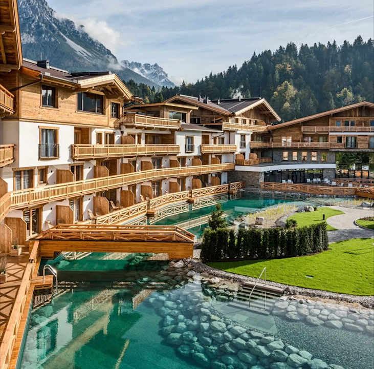 Außenansicht Hotel Kaiser in Tirol