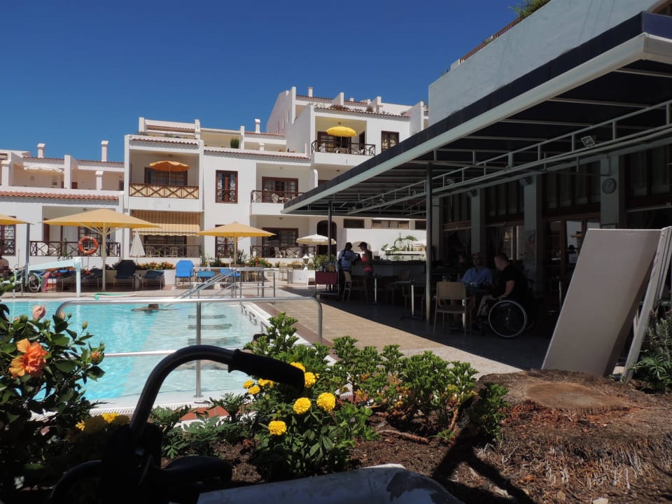 Blick auf die Pool Bar  Kurhotel Mar y Sol