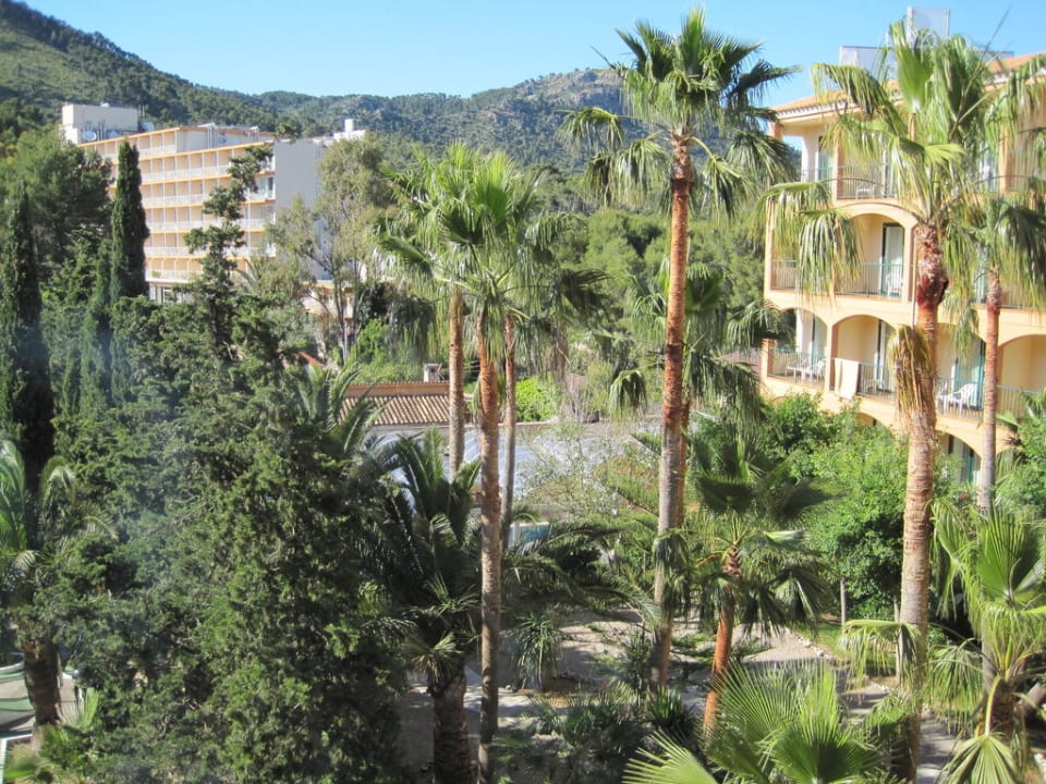 Ausblick in die Berge Valentin Somni Hotel & Suites