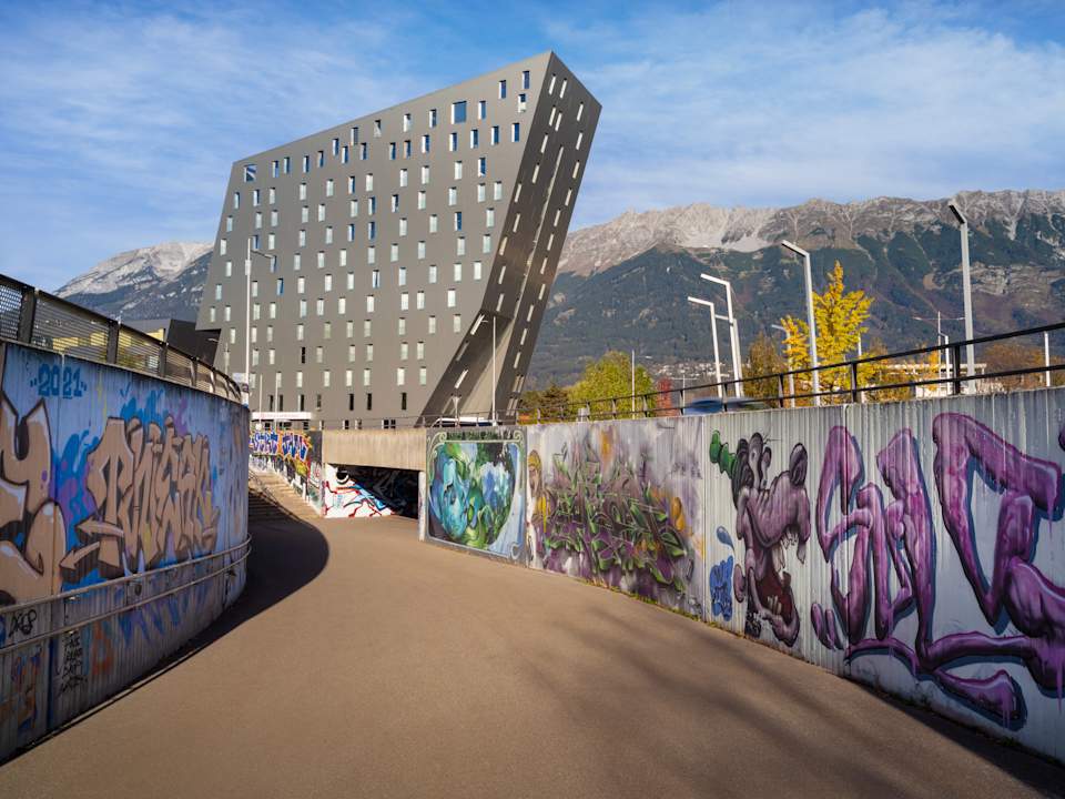 Außenansicht Hilton Garden Inn Innsbruck Tivoli