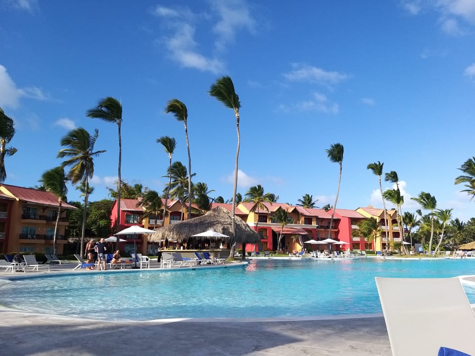 Pool Punta Cana Princess All Suites Resort & Spa