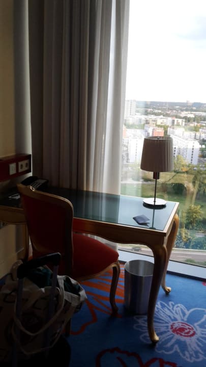 Schreibtisch Radisson Blu Hotel Frankfurt
