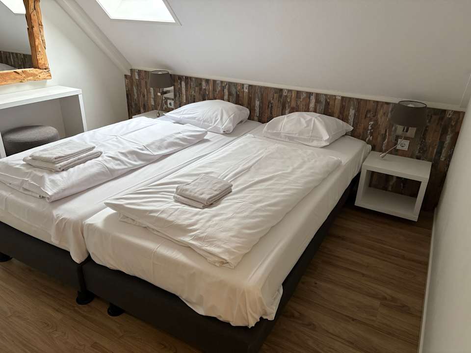 Zimmer Dormio Resort Maastricht