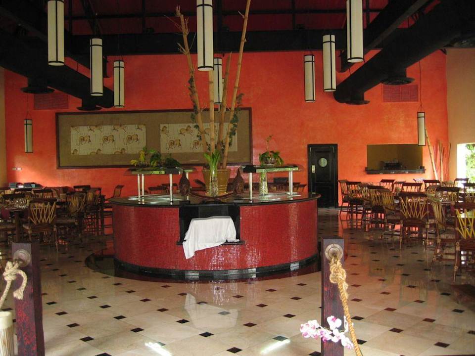 China Restaurant Grand Palladium Select Bávaro Resort & Spa