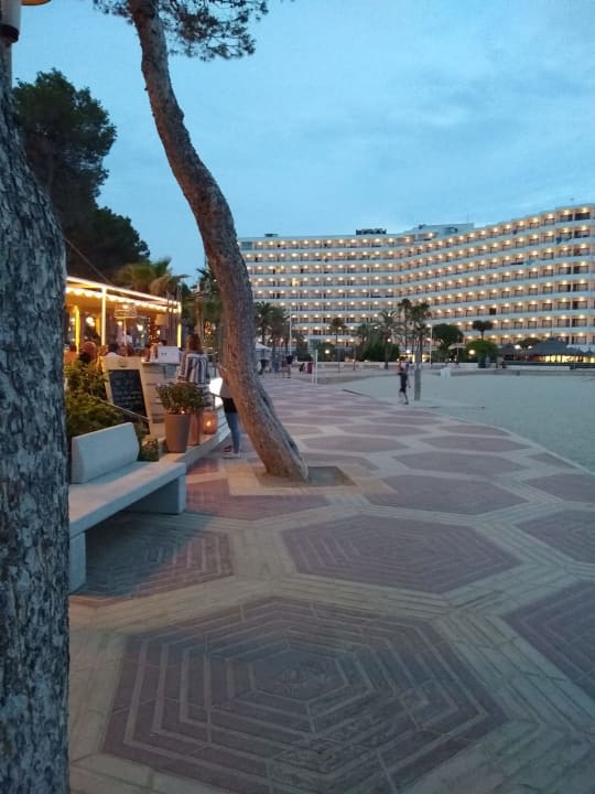 Außenansicht Hotel Vibra Beverly Playa