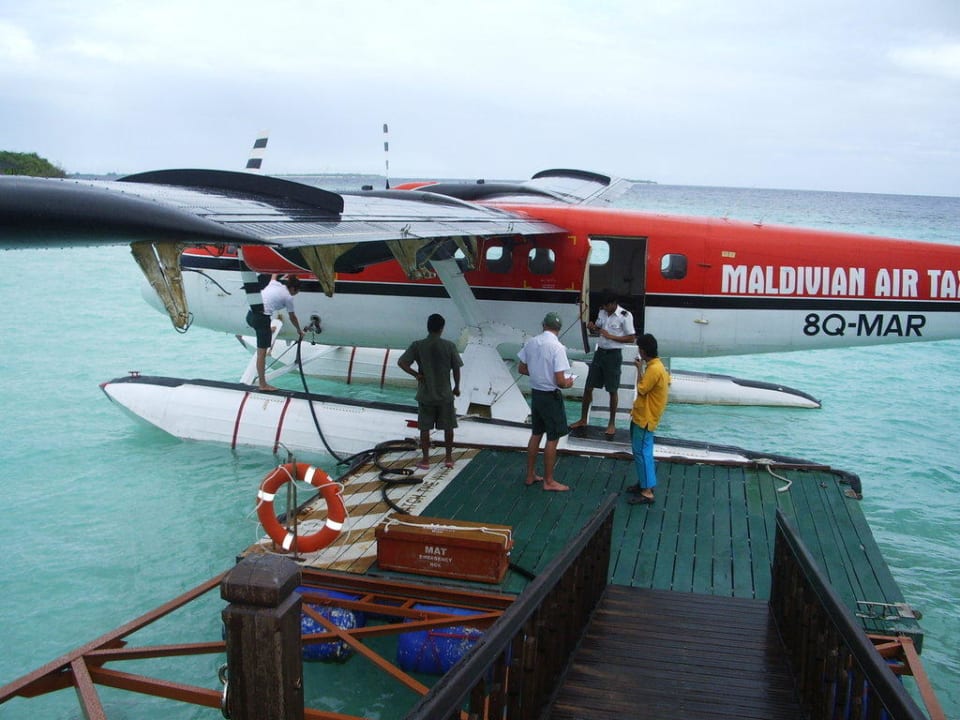 Wasserflugzeug Adaaran Select Meedhupparu Island Resort - Premium All Inclusive