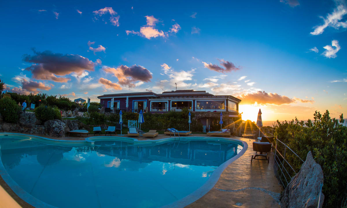 Außenansicht Bajaloglia Resort