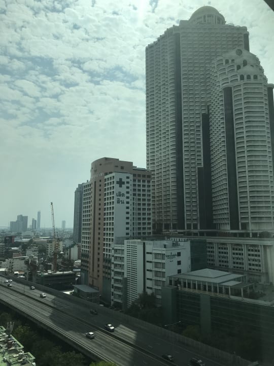 Ausblick Hilton Garden Inn Bangkok Silom