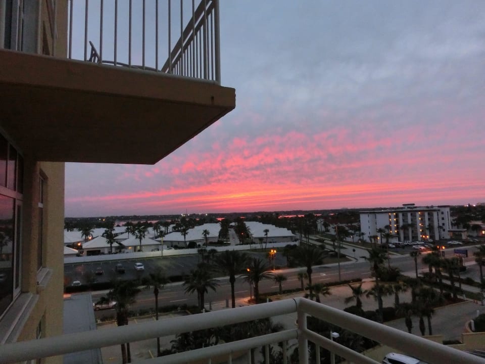 Blick auf die andere Seite Hotel The Shores Resort & Spa