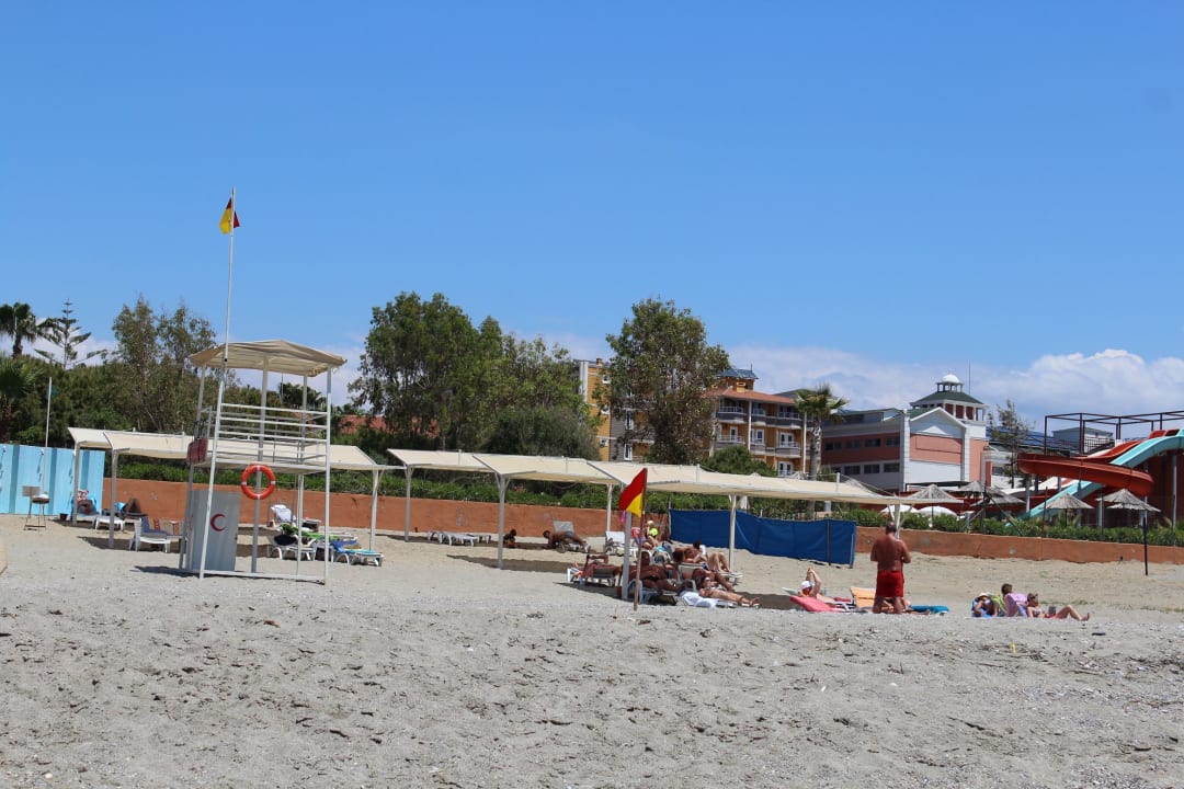 Strand Club Turtas Beach Hotel