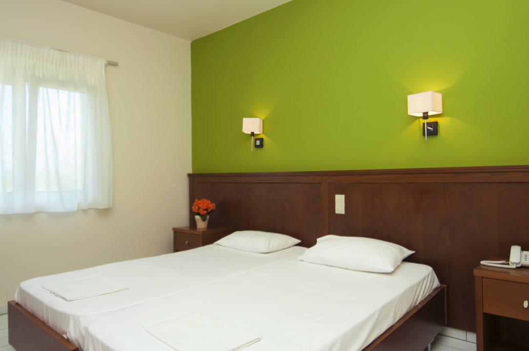 DOUBLE ROOM Hotel Elina