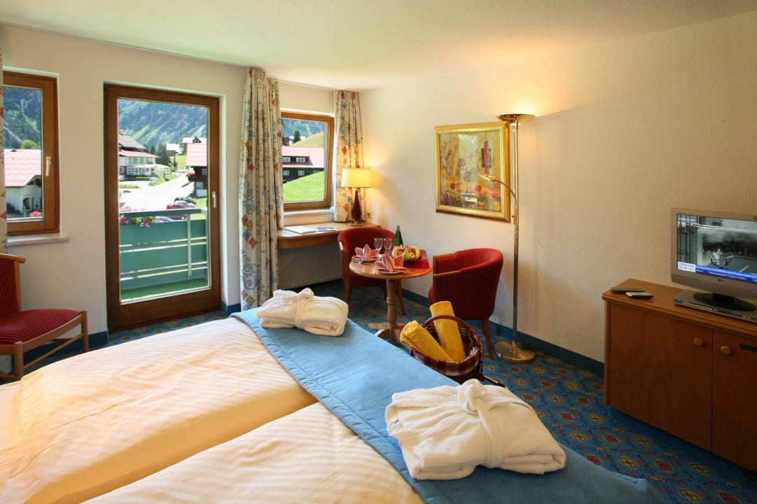 Doppelzimmer Komfort IFA Alpenrose Hotel Kleinwalsertal