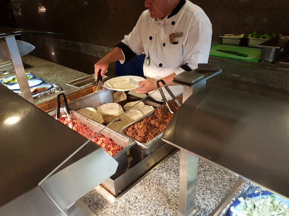 Restaurant Hotel Riu Emerald Bay