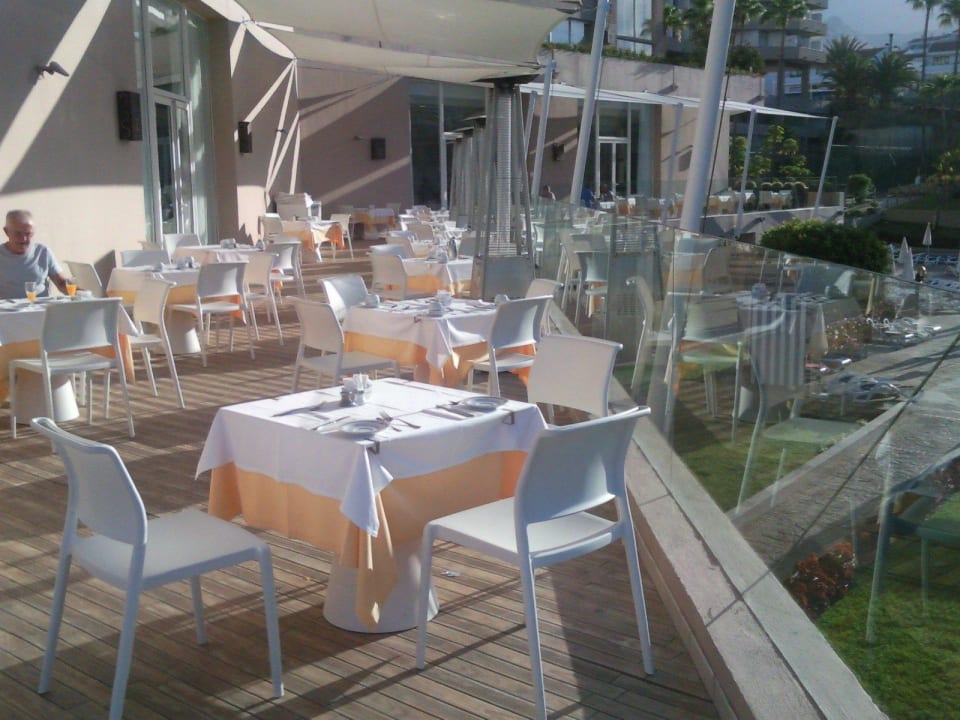 Frühstück Iberostar Waves Bouganville Playa