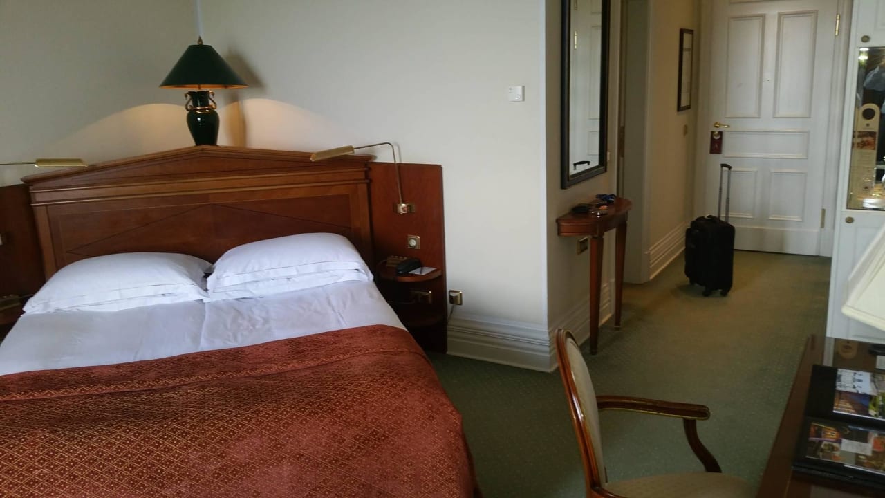 Zimmer 01 Althoff Grandhotel Schloss Bensberg
