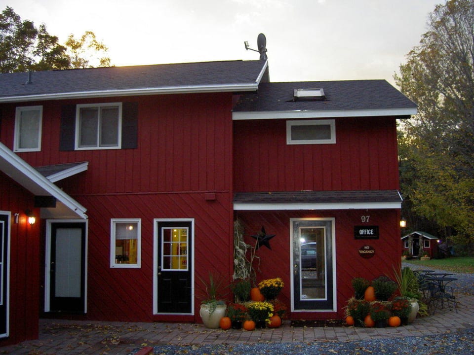 Rezeptionsgebäude North Shire Motel