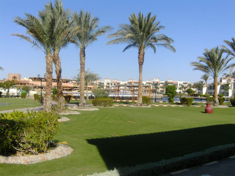 Gartenanlage Pickalbatros Dana Beach Resort - Hurghada