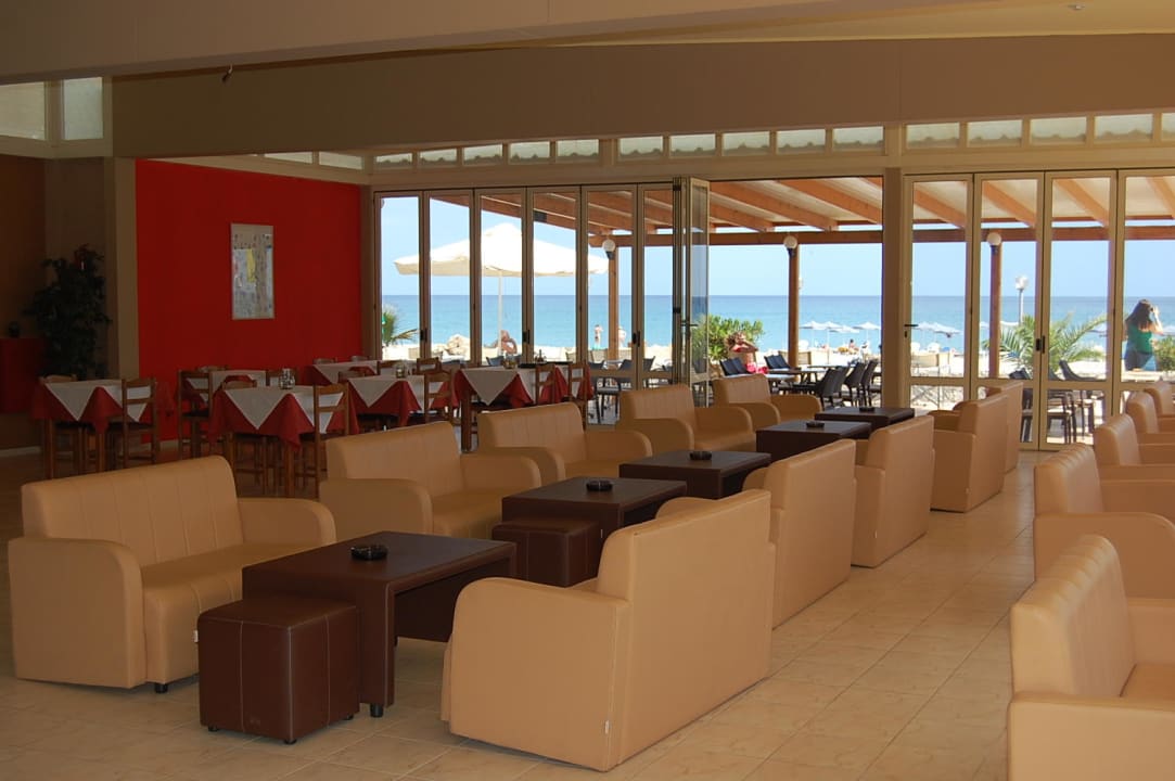 Bar Hotel Kathrin Beach