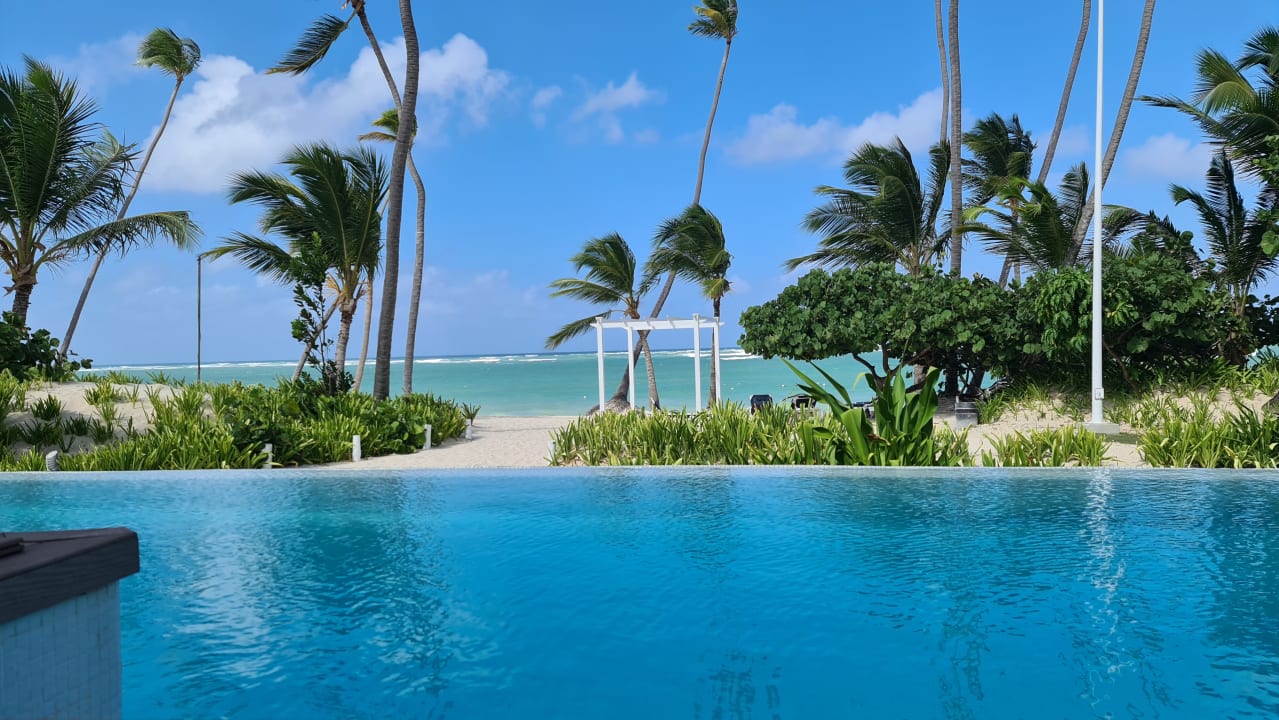Pool Grand Palladium Select Bávaro Resort & Spa