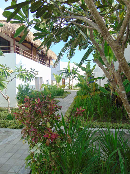 Gartenanlage Amber Lombok Beach Resort
