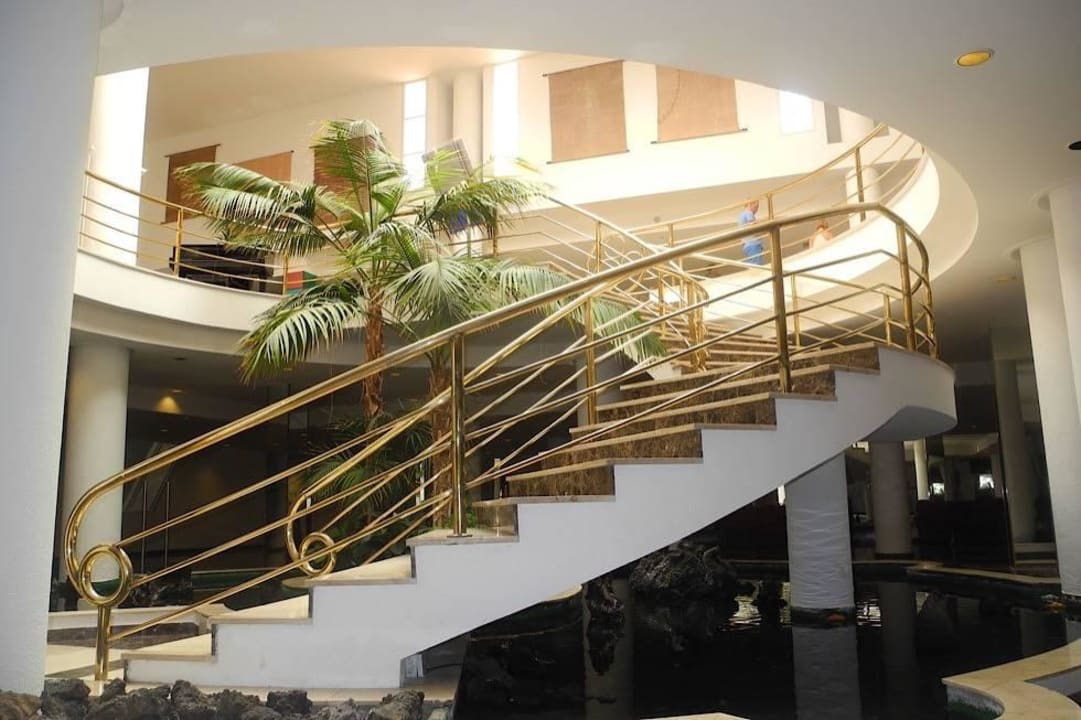 Treppe zur Lobby/Restaurant Melia La Palma Hotel