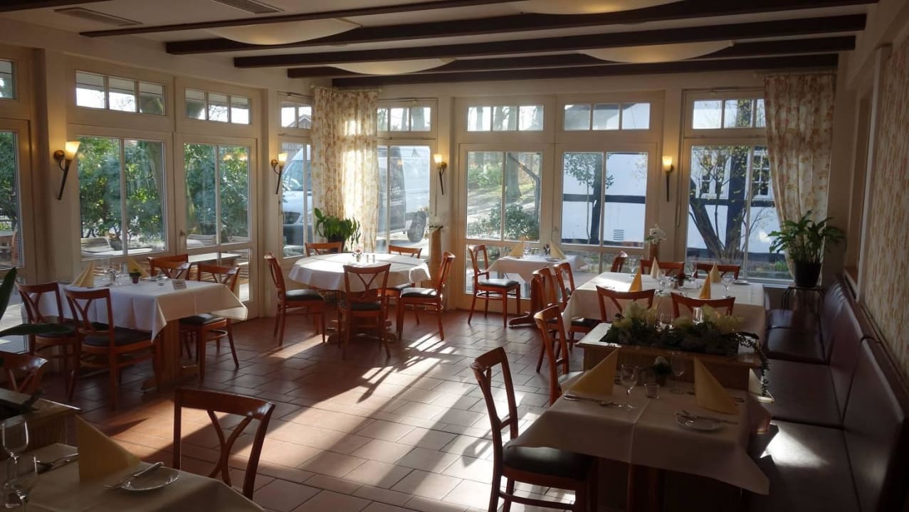 Wintergarten Hotel Dreimädelhaus