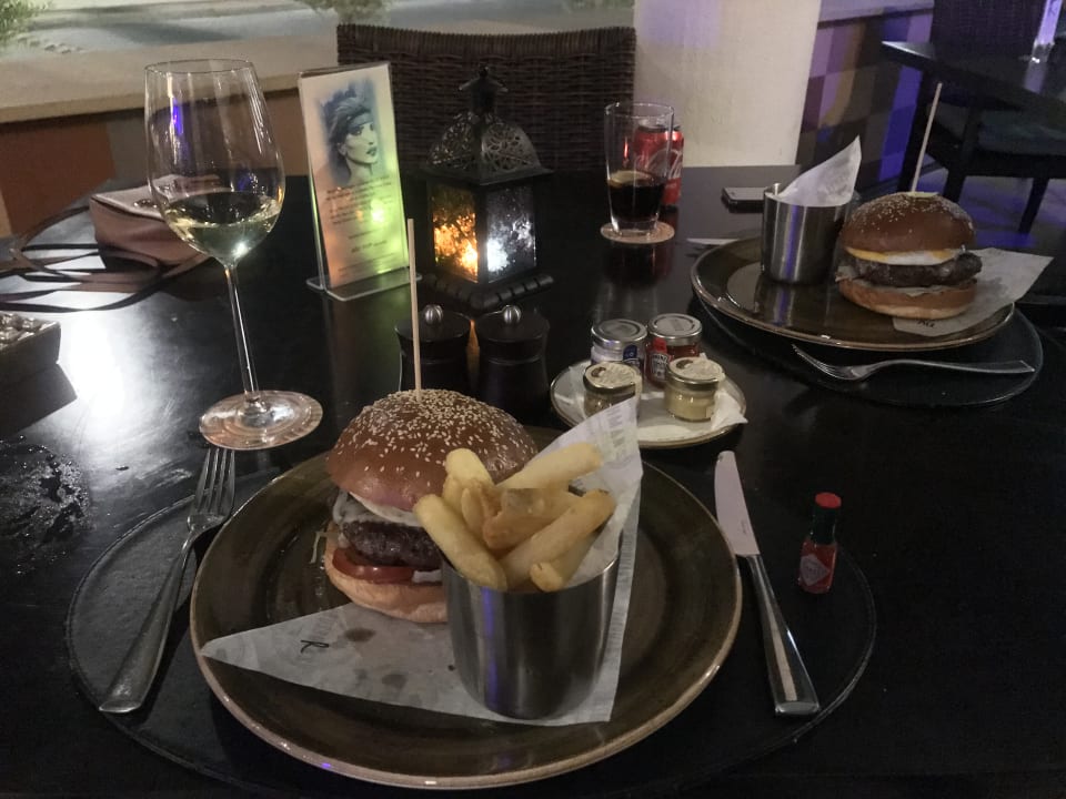 Gastro Anantara The Palm Dubai Resort