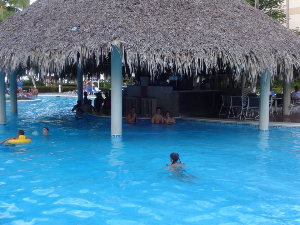 Poolbar Vista Sol Punta Cana