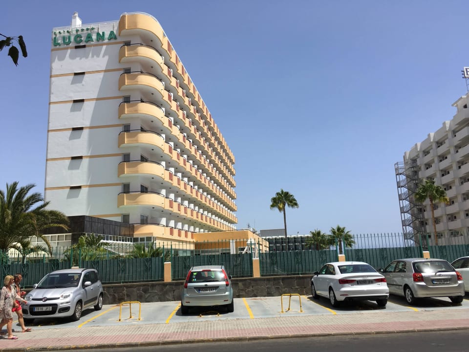 Hotel von außen allsun Hotel Lucana