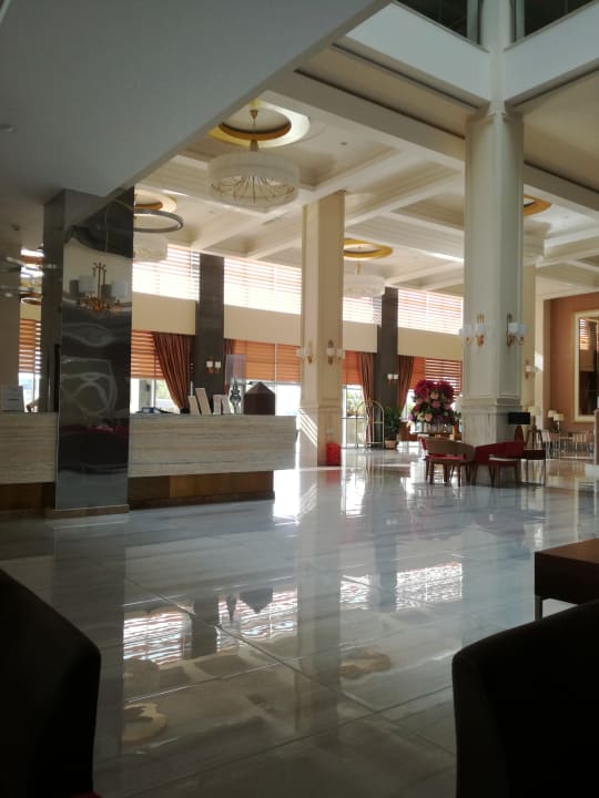 Lobby Hotel Royal Garden Beach