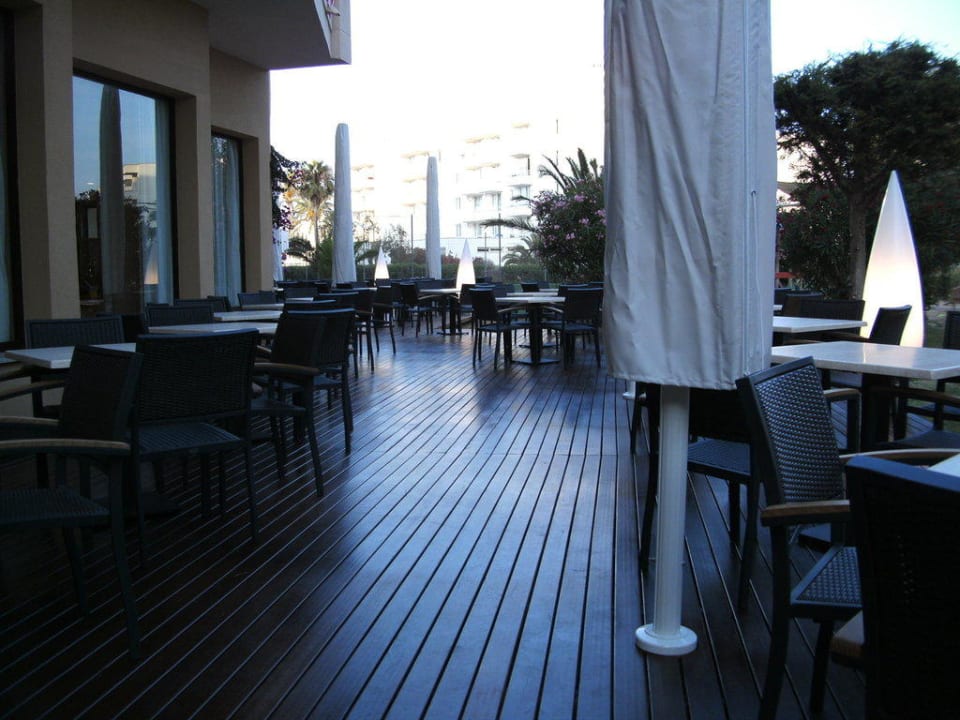 Neue Aussenterrasse allsun App.-Hotel Orient Beach