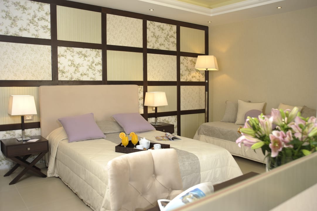 Zimmer Hotel Theartemis Palace