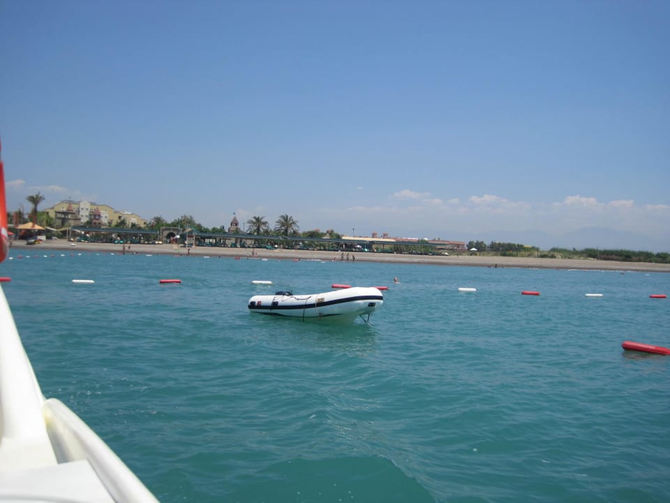 Strand vom Boot aus gesehen Belek Beach Resort Hotel