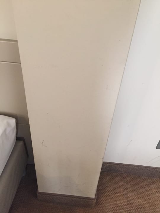 Zimmer Smart Hotel Holiday