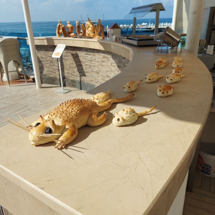 Sonstiges Azura Deluxe Resort & Spa Hotel