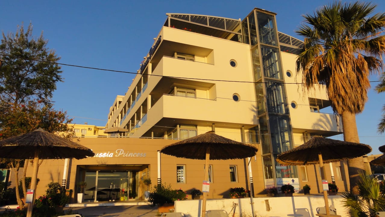 Blick vom Strand Hotel Corissia Princess