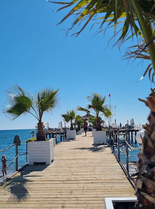 Strand Wyndham Garden Lara