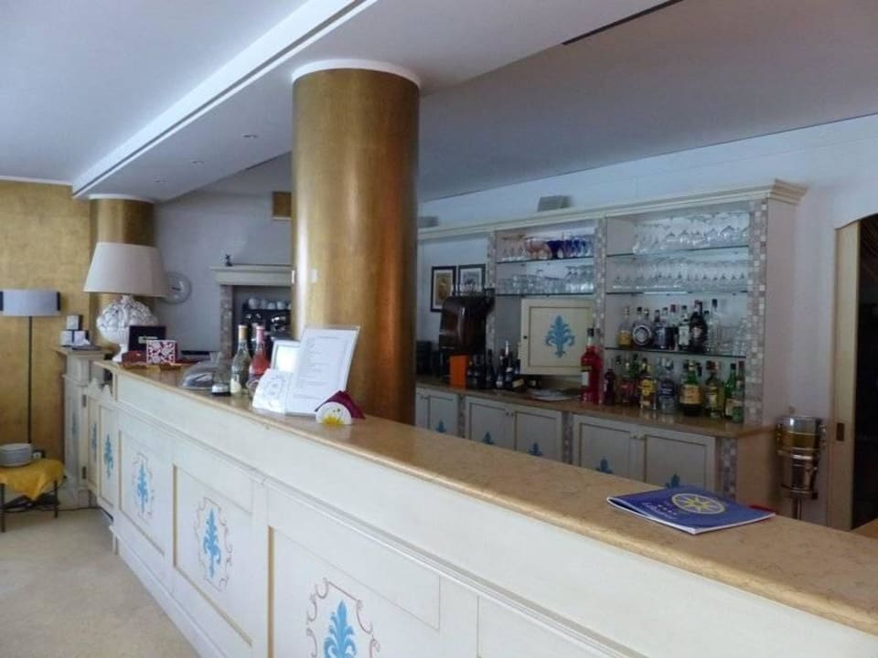 Bar neben der Lobby Hotel Residence Relais Du Lac
