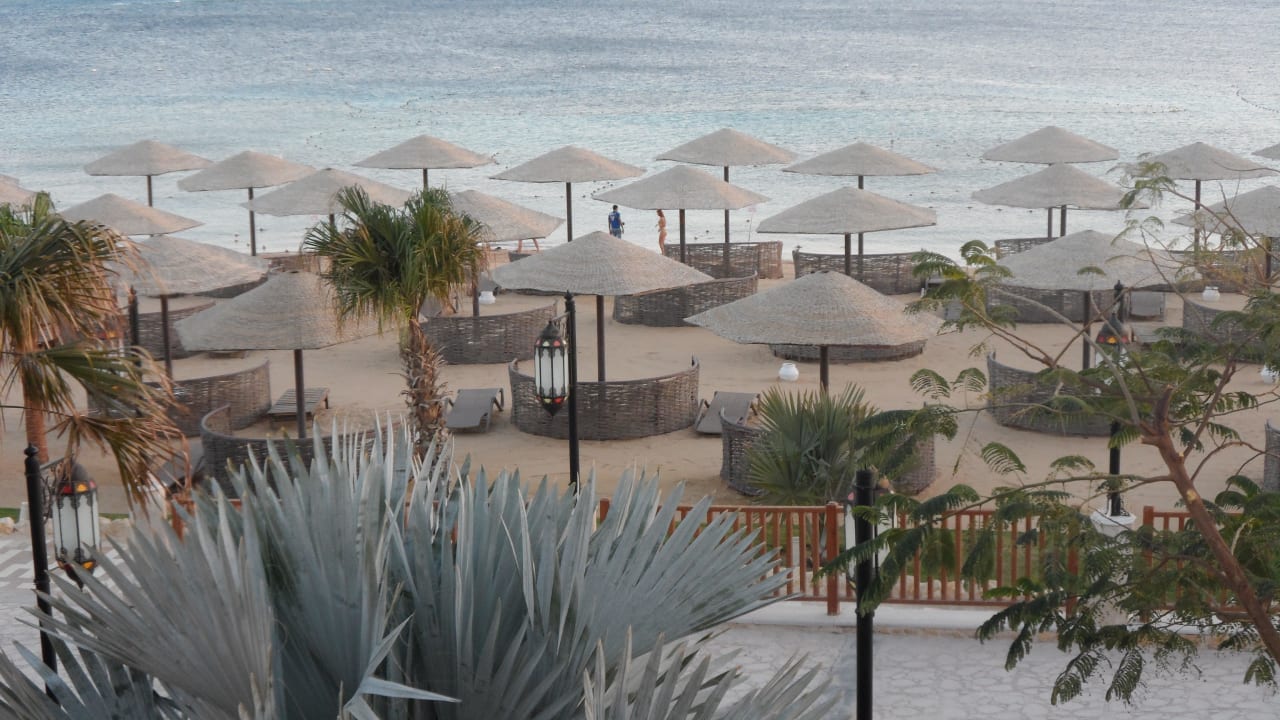 Blich zum Strand Grand Waterworld Makadi