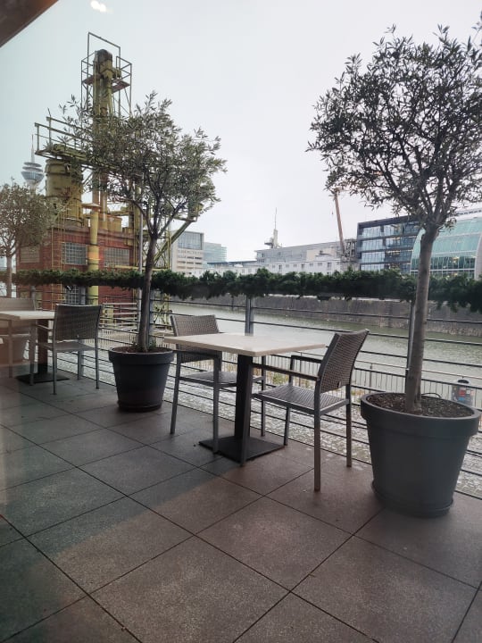 Gastro Hotel Courtyard by Marriott Düsseldorf Hafen